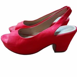 Eileen Fisher Red suede peep toe chunky sole heeled Sandals Size 6.5